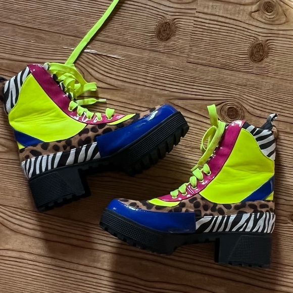 Combat boot in neon yellow, pink and leopard and zebra print EGO Commander boot - Picture 2 of 10